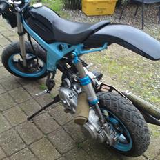 Suzuki street magic  