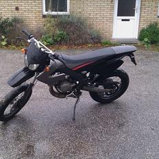 Derbi Senda SM Extreme FØR