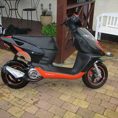 Aprilia Sonic > Byttet <