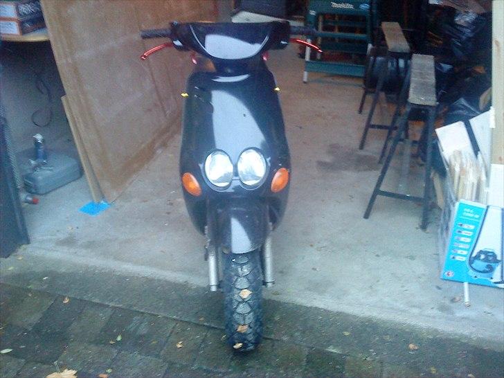 Yamaha neos billede 1