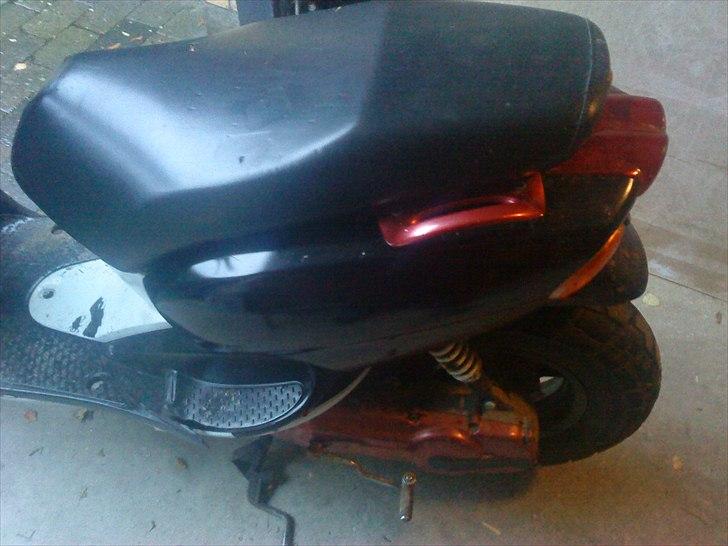 Yamaha neos billede 2