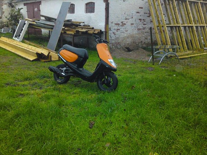 Yamaha jog fed  billede 2