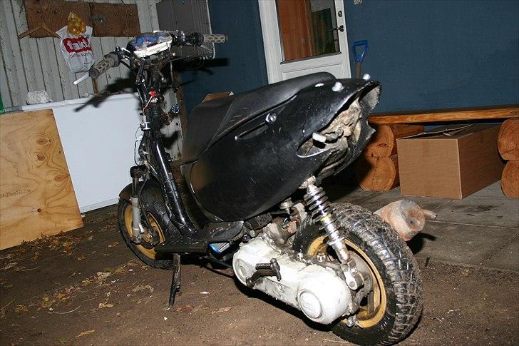 Aprilia sonic {SOLGT} billede 3