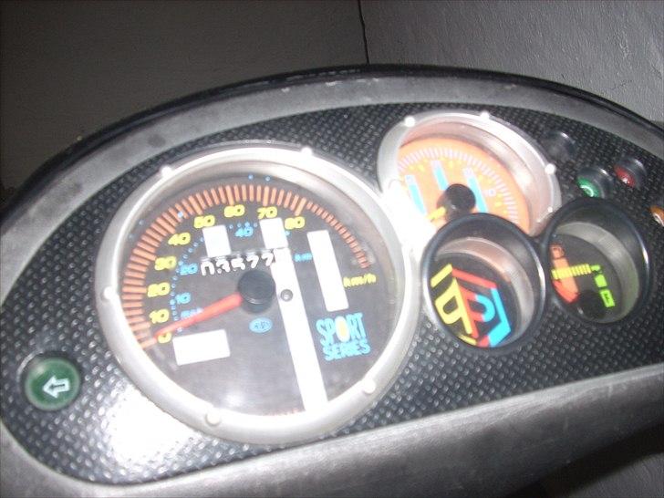 Piaggio NRG byttet til jog space billede 15