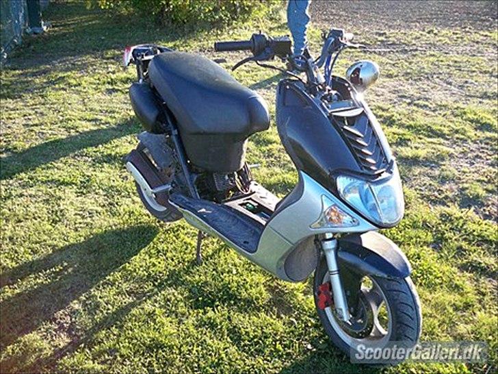 Kymco Super 9 (Solgt) billede 3