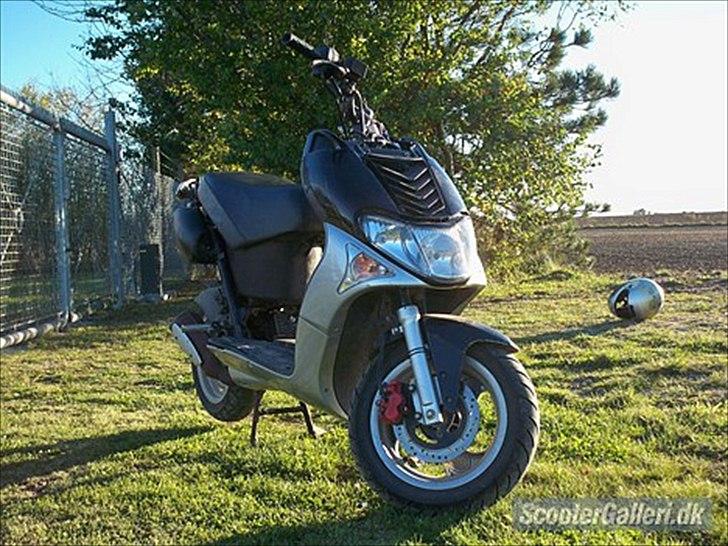 Kymco Super 9 (Solgt) billede 4