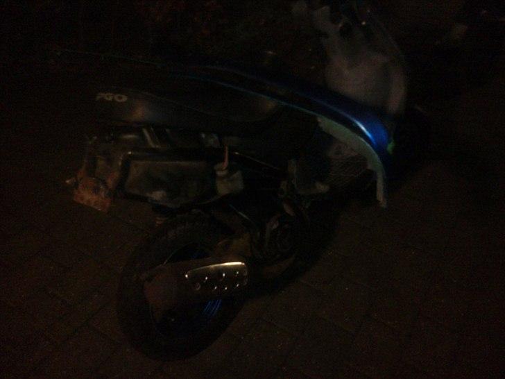 PGO comet onder om bygingen billede 4