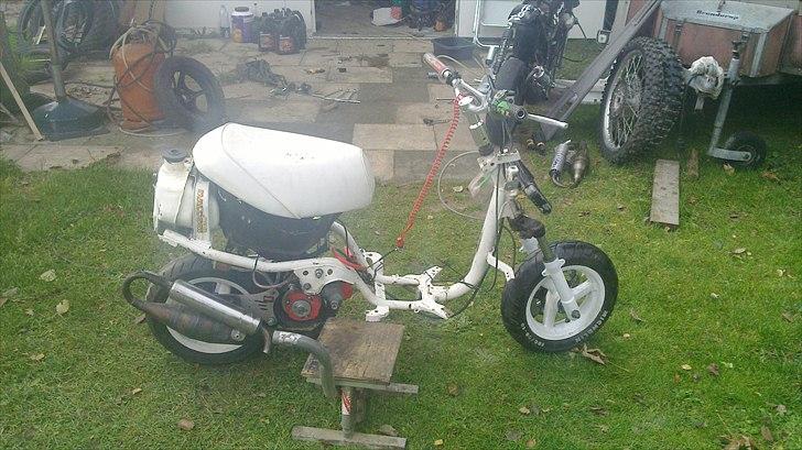 Yamaha Jog lc Manston Redtop billede 5