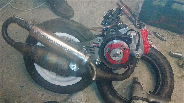 Yamaha Jog lc Manston Redtop billede 9