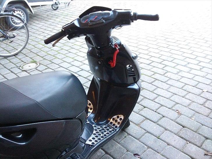 Aprilia sonic EVO tilsalg billede 4