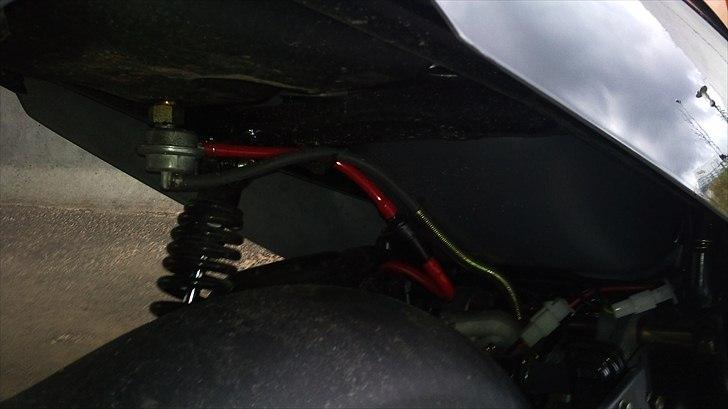 PGO hot 50 sp  - rød slange og carbon filter  sys ikk det var pænt helle  billede 5