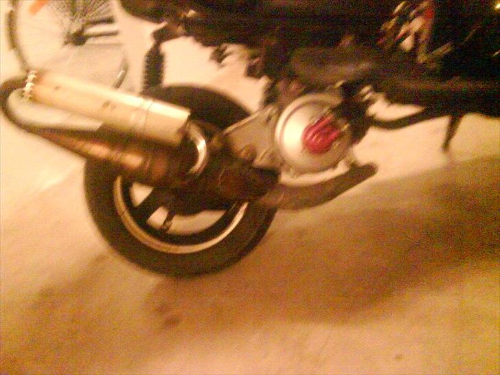 Aprilia Sonic LC billede 2