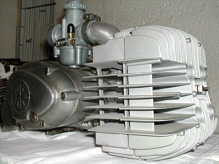 Kreidler Florett RMC/RS 5 gear - Det er da en fornøgelse at se sådan en cylinder fra Mahle billede 16