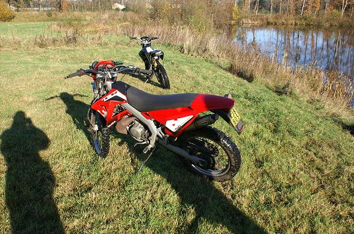 Gilera rcr TOTAL SKADET billede 3