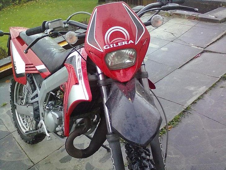 Gilera rcr TOTAL SKADET billede 11