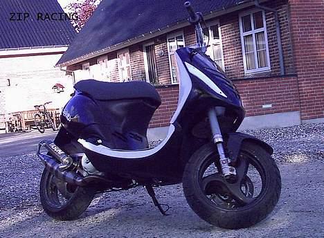 Piaggio SpecialEditon Zip Solgt billede 11