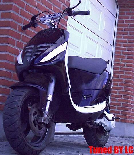 Piaggio SpecialEditon Zip Solgt billede 17