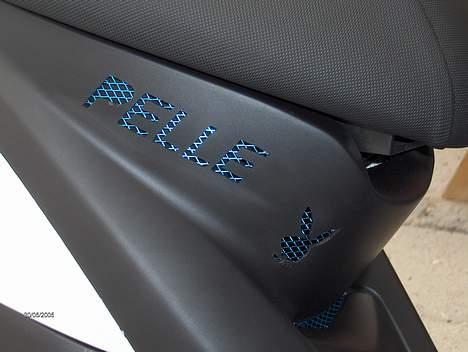 Yamaha Jog R #The Player#SOLGT# - PELLE.. og en playboy bunny mere... billede 11