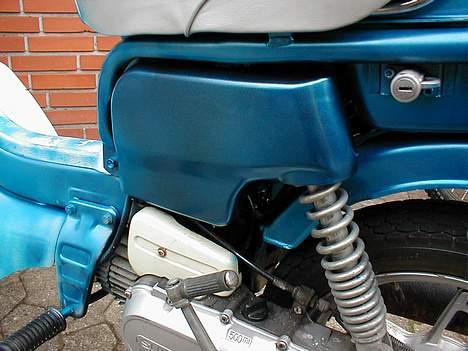 Suzuki fz 50(Solgt) billede 1