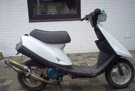 Yamaha Jog FS (SOLGT) billede 3