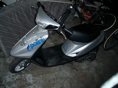 Yamaha jog solgt billede 8