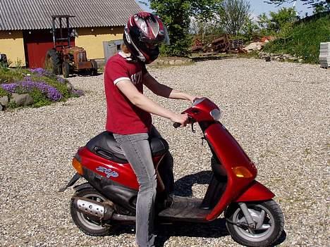 Piaggio Zip * Solgt  * billede 2