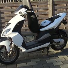 Piaggio NRG Power DT