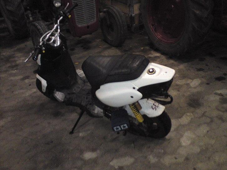 PGO pmx naked billede 1