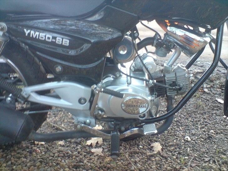 Yamasaki YM50-8B  billede 7