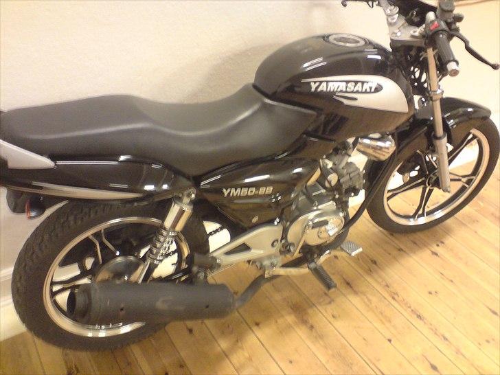 Yamasaki YM50-8B  billede 11