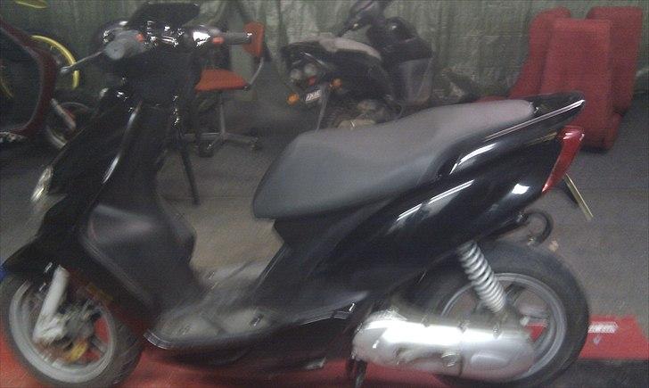 Yamaha jog r billede 4