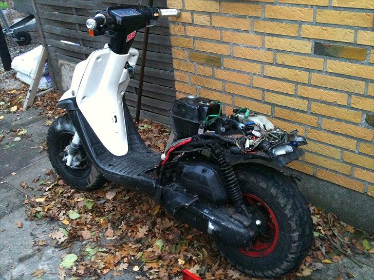 MBK Booster CW50 # Væk billede 2