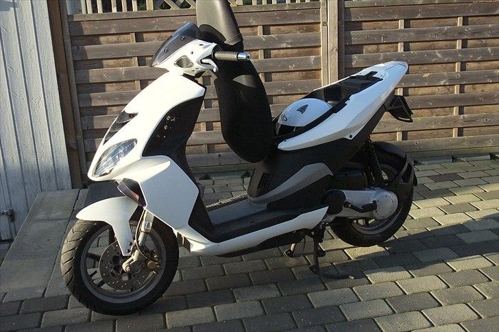Piaggio NRG Power DT billede 1