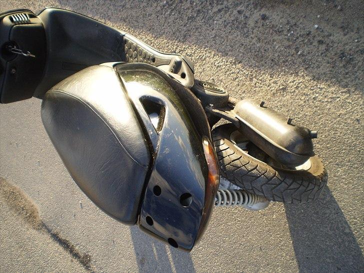 Aprilia Sonic Gp billede 3