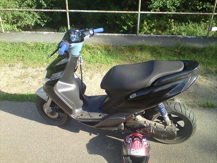 Yamaha jogr _solgt_ billede 6