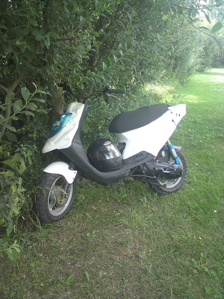 PGO hot 50  billede 1