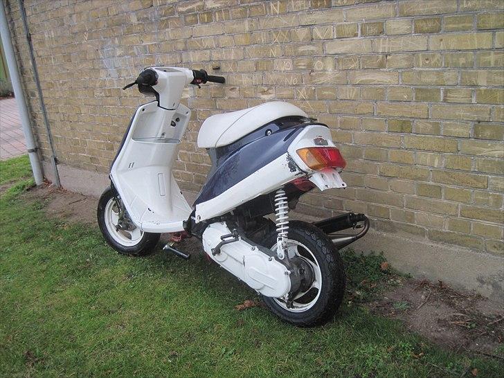 Yamaha Jog Fs (SOLGT) billede 2