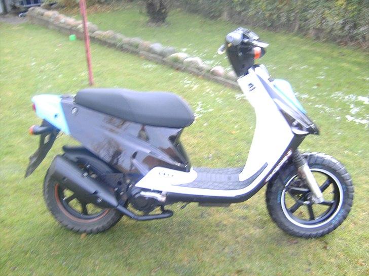 PGO hot 50 SOLGT  billede 2