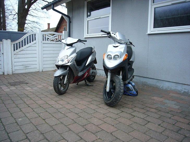 Yamaha jog r (solgt) billede 7