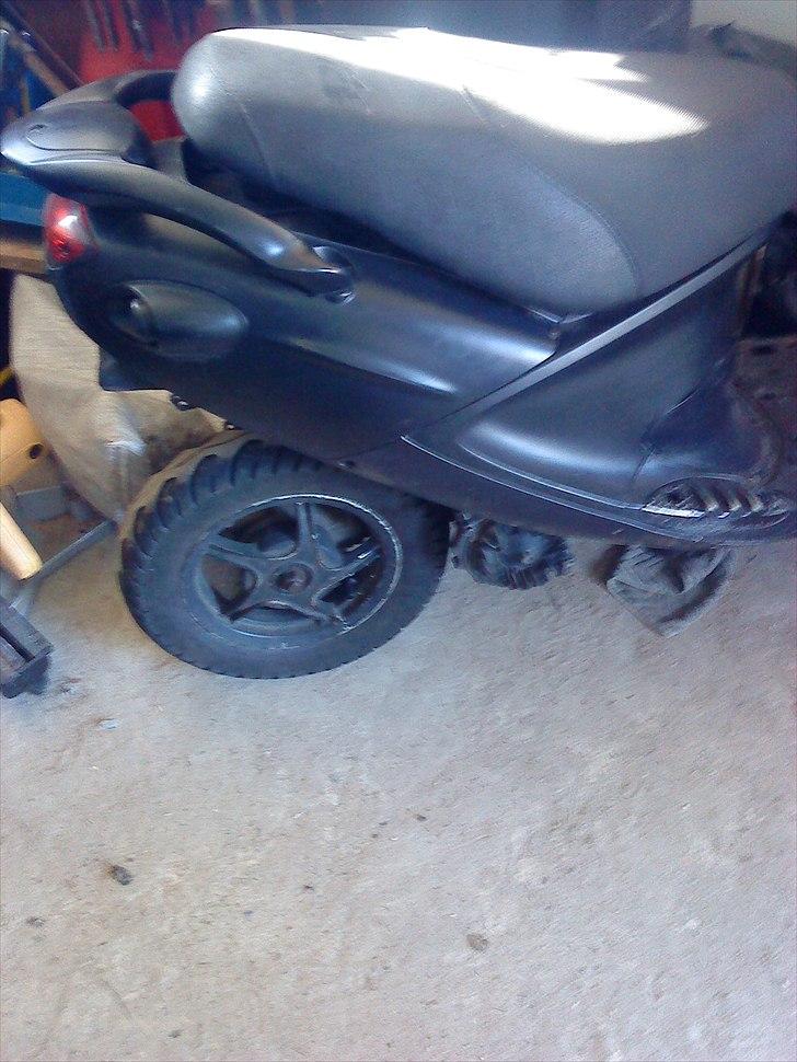 PGO black magic PRIS 2000kr!! billede 3