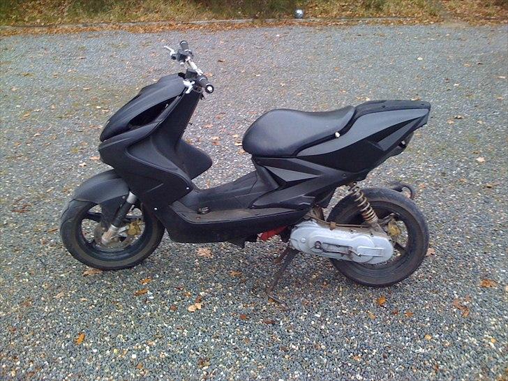 Yamaha Aerox byttet til ny jog r billede 5