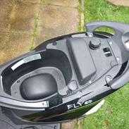 Piaggio FLY 4T