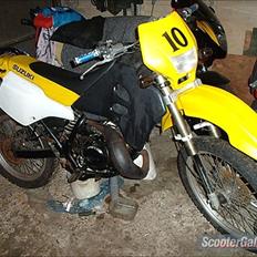 Suzuki rmx bytte til senda