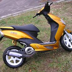 Yamaha Jog R Guldkornet