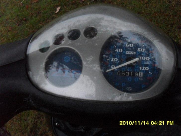 Piaggio new zip Solgt billede 7