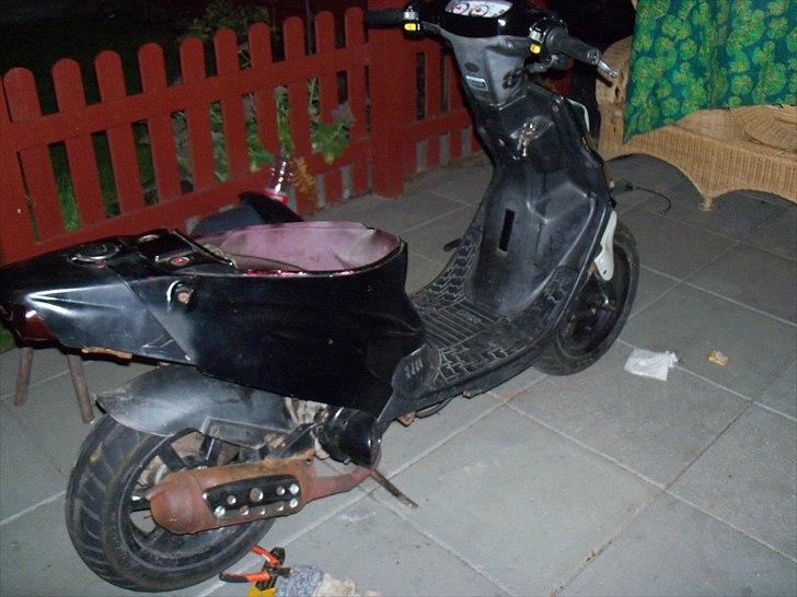 PGO Hot 50 - taget af policen billede 2