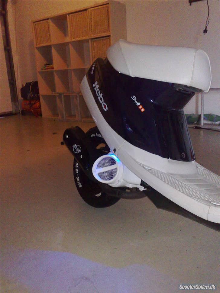 Yamaha jog SOLGT billede 5