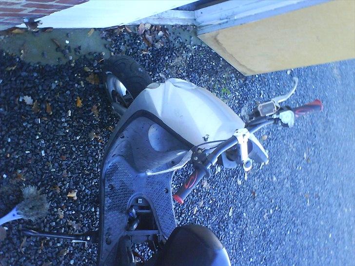 Yamaha neos BYTTET billede 6