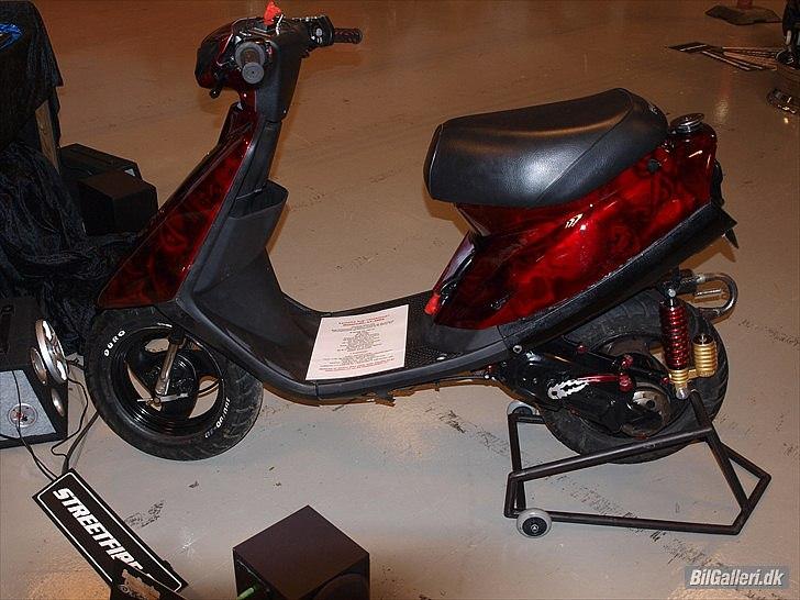 Yamaha Jog R-Setup *Diablood* - Scandinavian Custom Show 2010, 12-14 nov.  i Bella Centeret billede 8