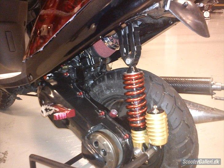 Yamaha Jog R-Setup *Diablood* - Scandinavian Custom Show 2010, 12-14 nov.  i Bella Centeret billede 9